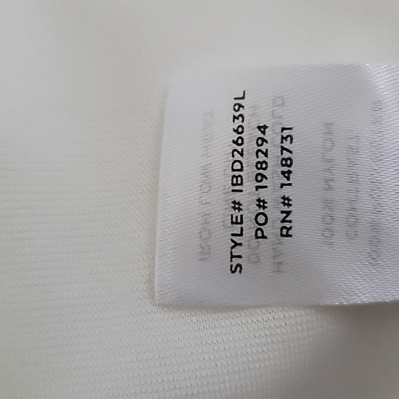 Lulus NWT Beautifully Beloved White Mesh Off-the-Shoulder Maxi Dress Size S - Picture 11 of 12